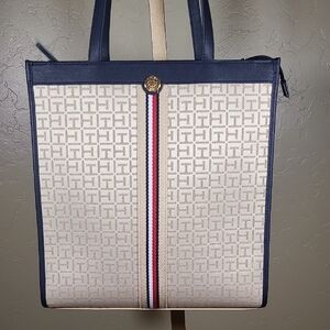 Tommy Hilfiger Navy and Cream Tote Bag NWT